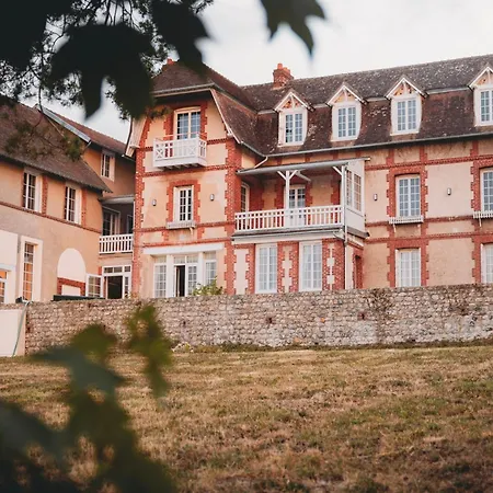 Adele アパート *